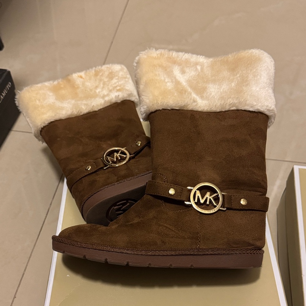 Michael Kors Brown Faux Fur Lined Boots